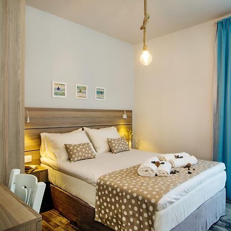 Beachside Apartment In Plakias Centre! Luaran gambar