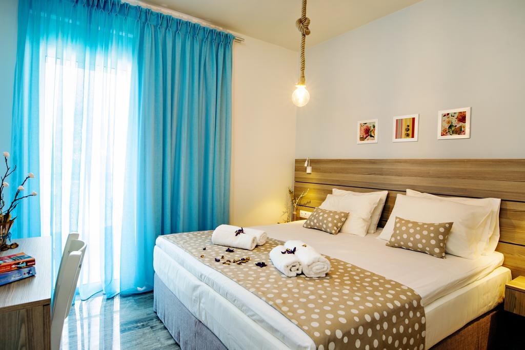 Beachside Apartment In Plakias Centre! Luaran gambar